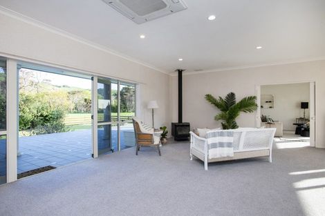 Photo of property in 858 Wainui Road, Wainui, Gisborne, 4010