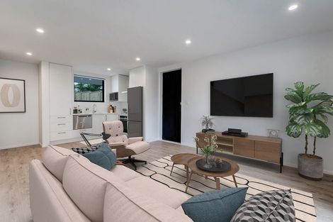 Photo of property in 2/11 Paramu Avenue, Birkdale, Auckland, 0626