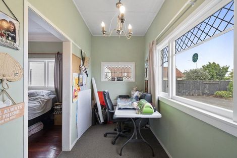 Photo of property in 213 Milson Line, Milson, Palmerston North, 4414