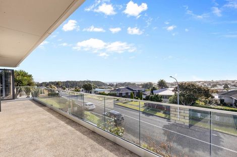 Photo of property in 9 Norwich Avenue, Spotswood, New Plymouth, 4310