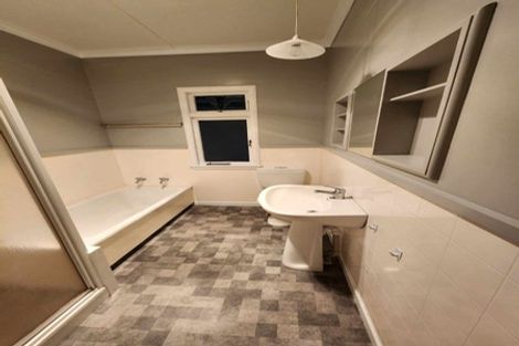 Photo of property in 25 Naylor Street, Hamilton East, Hamilton, 3216