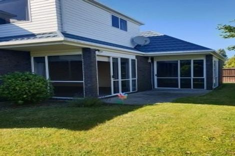 Photo of property in 1/8 Wardour Mews, Avonhead, Christchurch, 8042