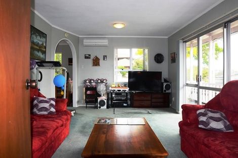 Photo of property in 53 Poaka Avenue, Dinsdale, Hamilton, 3204