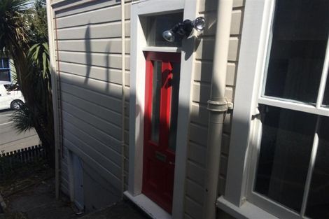 Photo of property in 62 Wallace Street, Mount Cook, Wellington, 6021