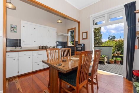 Photo of property in 25 Sherwood Road, Onerahi, Whangarei, 0110