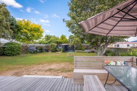 Photo of property in 11 Foster Street, Taita, Lower Hutt, 5011