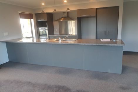 Photo of property in 30 Marlowe Place, Rolleston, 7614