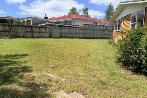 Photo of property in 13 Woodstock Road, Forrest Hill, Auckland, 0620