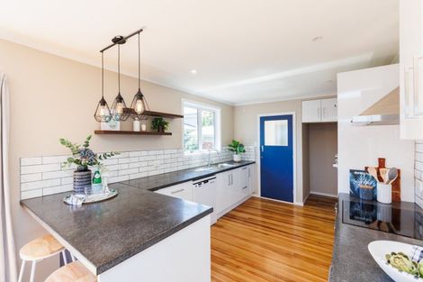 Photo of property in 8 Alexander Street, Awapuni, Palmerston North, 4412