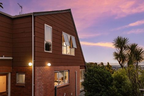 Photo of property in 13 Woodside Common, Westmorland, Christchurch, 8025