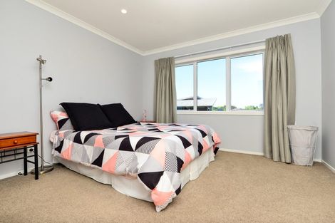 Photo of property in 3 Matlock Lane, Dinsdale, Hamilton, 3204