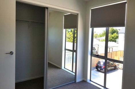 Photo of property in 1/51 Wharf Road, Te Atatu Peninsula, Auckland, 0610