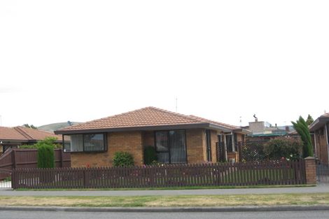 Photo of property in 2 Thistledown Place, Woolston, Christchurch, 8062