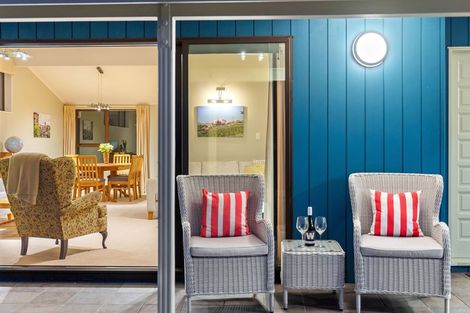 Photo of property in 428 Te Moana Road, Waikanae, 5036