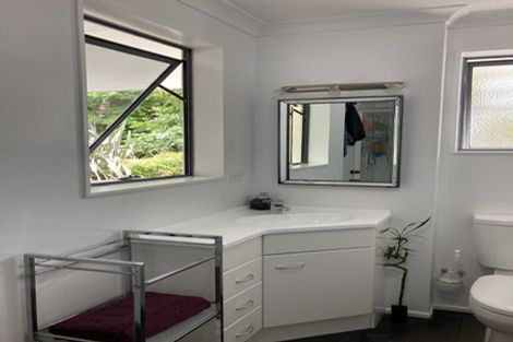Photo of property in 1339 Main North Road, Urenui, 4375