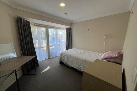 Photo of property in 384 Mangorei Road, Merrilands, New Plymouth, 4312