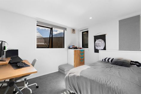 Photo of property in 31 Muster Road, Jacks Point, 9371