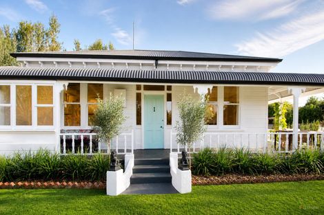 Photo of property in 260 Talbot Street, Geraldine, 7930