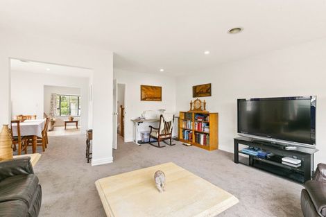 Photo of property in 16a Hobson Street, Thorndon, Wellington, 6011