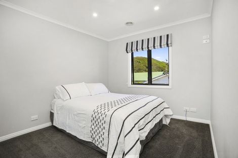 Photo of property in 27b Vincent Street, Waterloo, Lower Hutt, 5011