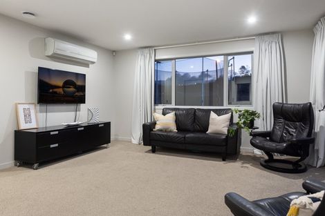 Photo of property in 210 Lakes Boulevard, Pyes Pa, Tauranga, 3112