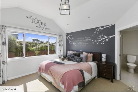 Photo of property in 19 Navigation Drive, Whitby, Porirua, 5024