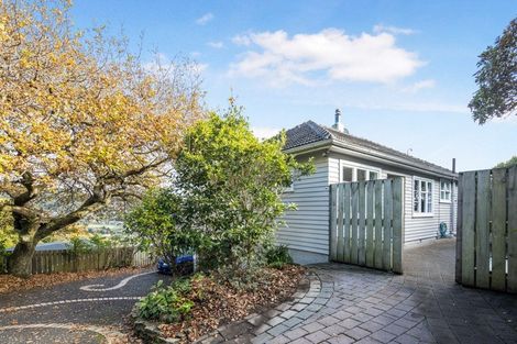 Photo of property in 34 Chesterton Street, Johnsonville, Wellington, 6037