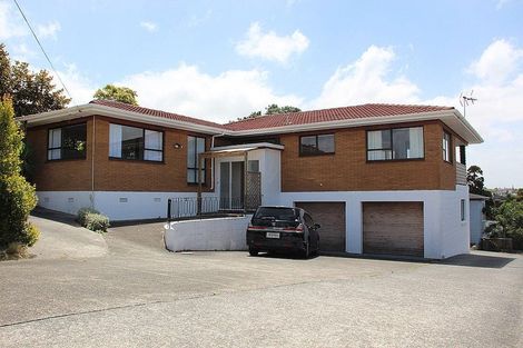Photo of property in 32 Coronation Road, Hillcrest, Auckland, 0627