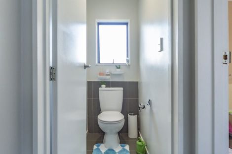 Photo of property in 32b Somerset Crescent, Highbury, Palmerston North, 4412