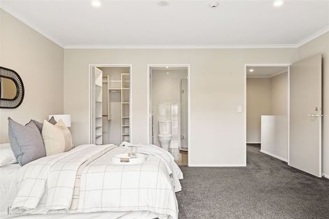 Photo of property in 215 Hobsonville Point Road, Hobsonville, Auckland, 0616