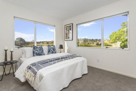 Photo of property in 1/5 Pelican Lane, Unsworth Heights, Auckland, 0632