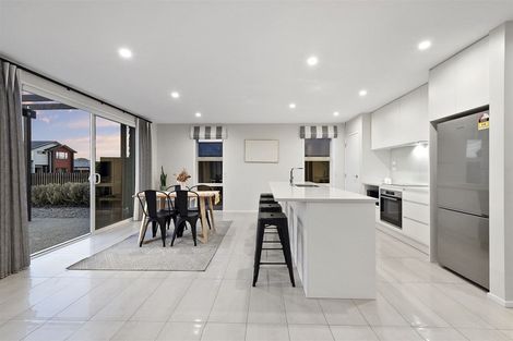 Photo of property in 7 Lavinias Way, Chartwell, Hamilton, 3210