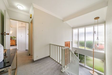 Photo of property in 2 Leeward Drive, Whitby, Porirua, 5024