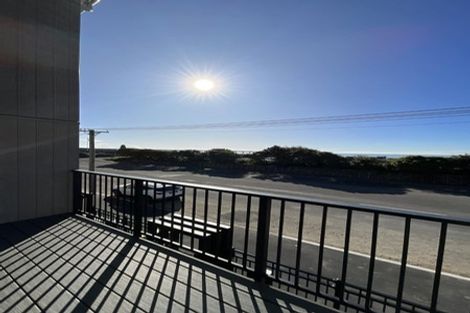 Photo of property in 231u3 Marine Parade, Seatoun, Wellington, 6022