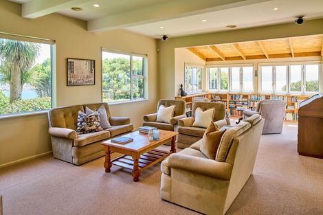 Photo of property in 14 The Crescent, Roseneath, Wellington, 6011