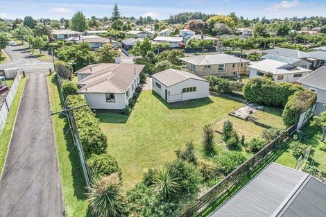 Photo of property in 16 Morris Road, Hillcrest, Hamilton, 3216