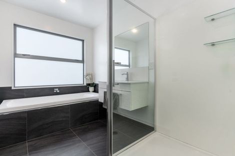 Photo of property in 178a Rocking Horse Road, Southshore, Christchurch, 8062