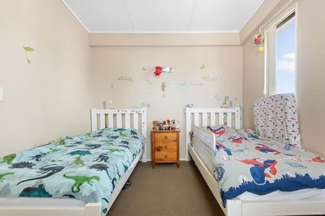 Photo of property in 16 Merlot Lane, Pukekohe, 2120