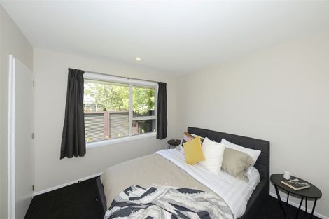 Photo of property in 6 Elwyn Place, Avonhead, Christchurch, 8042