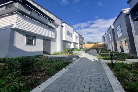 Photo of property in 44 Raupeti Lane, Henderson, Auckland, 0612