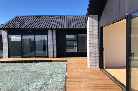 Photo of property in 2 Fetter Lane, Paerata, Pukekohe, 2124