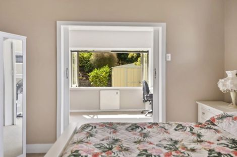 Photo of property in 48 Farringdon Avenue, Rototuna North, Hamilton, 3210