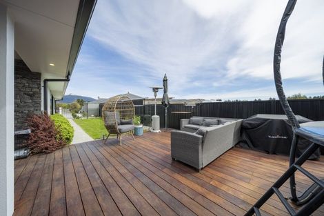 Photo of property in 10 Orbell Crescent, Te Anau, 9679