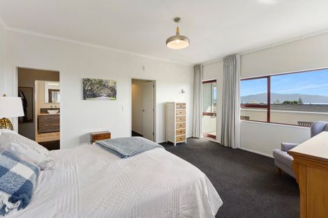 Photo of property in 11 Island View Terrace, Waikanae Beach, Waikanae, 5036