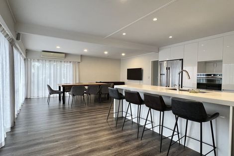 Photo of property in 2a Eastcliffe Road, Castor Bay, Auckland, 0620
