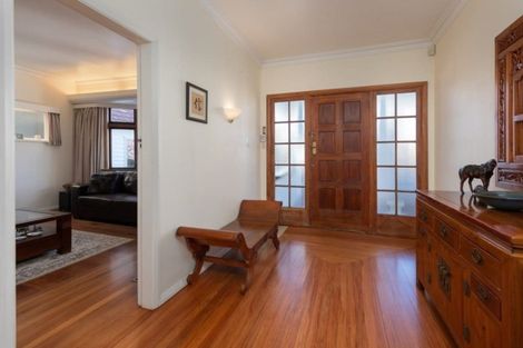 Photo of property in 52 Homewood Avenue, Karori, Wellington, 6012