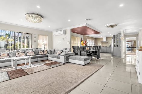 Photo of property in 9 Goh Place, Manurewa, Auckland, 2105
