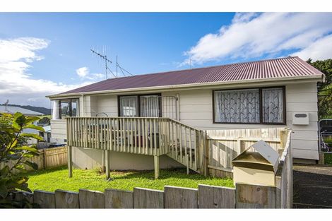 Photo of property in 8a Logan Place, Te Kamo, Whangarei, 0112