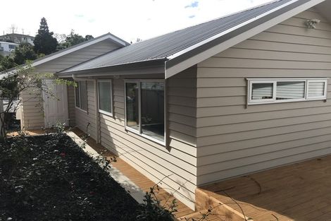 Photo of property in 20 Cypress Place, Sunnynook, Auckland, 0620