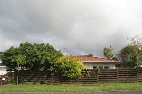 Photo of property in 3 Marvon Downs Avenue, Pakuranga Heights, Auckland, 2010